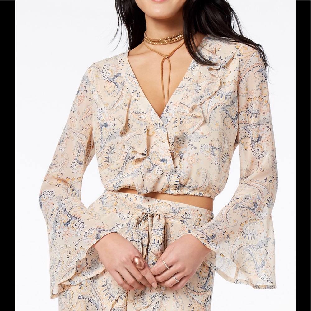 2 piece set American Rag Short tie around skirt/ with Crop Top